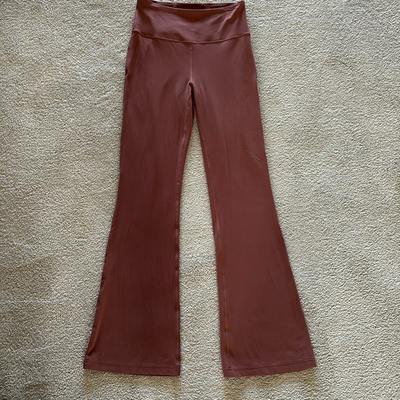 Lululemon High Rise Flare Leggings. Size 8. - Picture 1 of 6